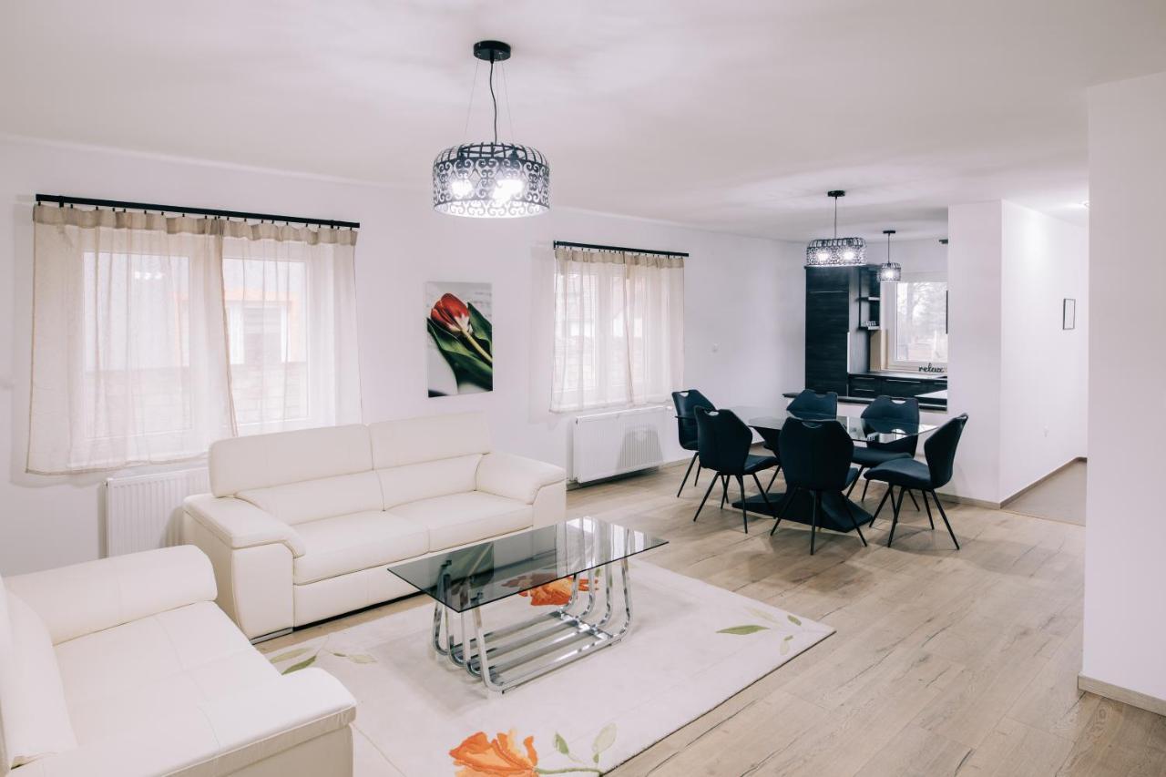 Tulip Guest House I. Палич Екстериор снимка